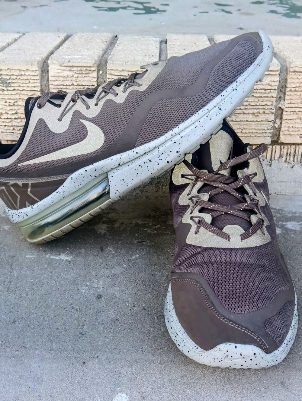 Nike Air Max Fury ‘Ridgerock’ Brown Speckled Midsole Men's Size 12